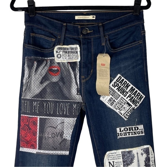 LEVI'S SLIMMING STRAIGHT HIGH RISE CUSTOMIZED HARRY POTTER PATCH DARK DENIM JEAN - Picture 5 of 15